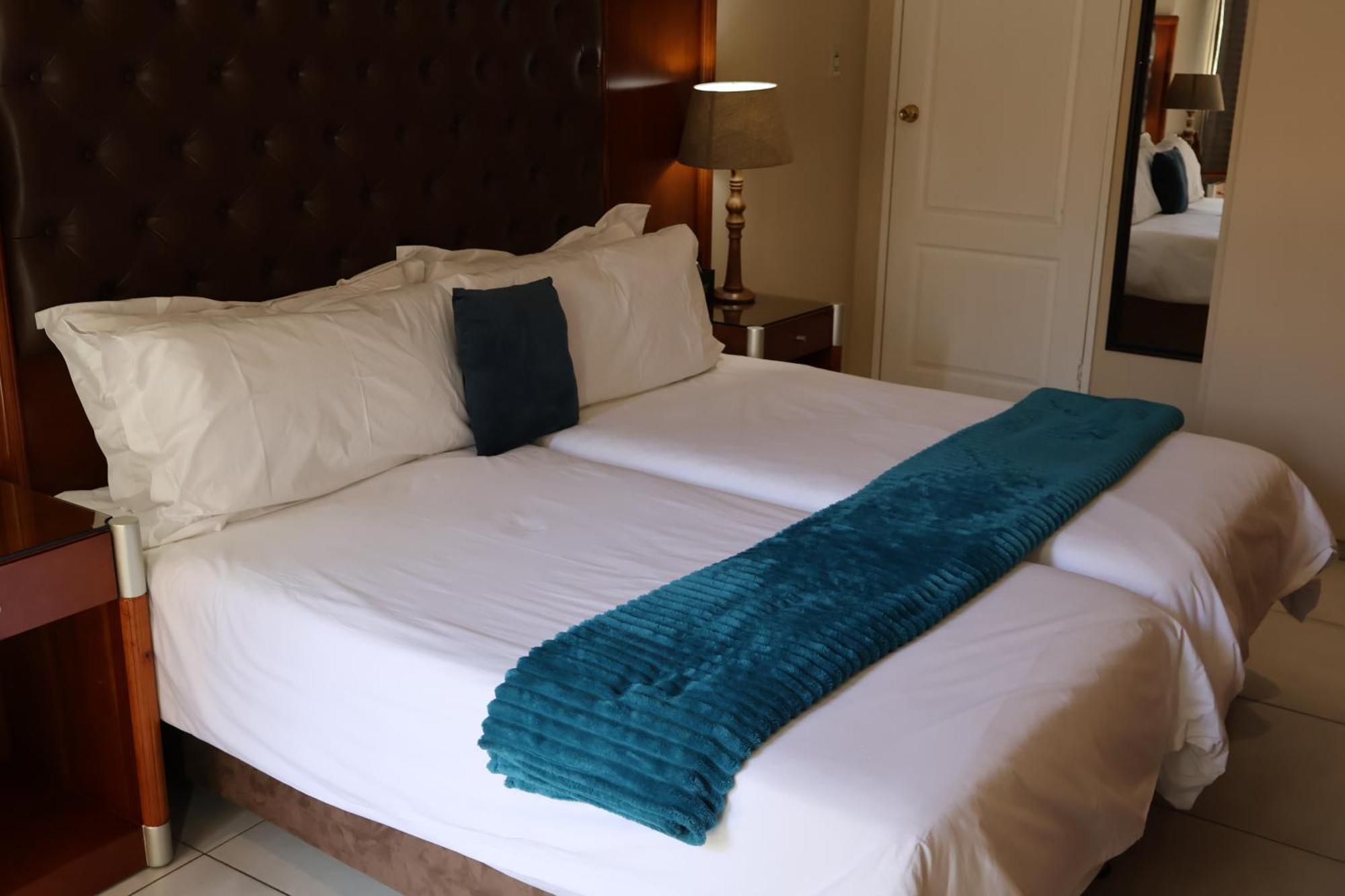 Airport Gardens Boutique Hotel Boksburg Ngoại thất bức ảnh