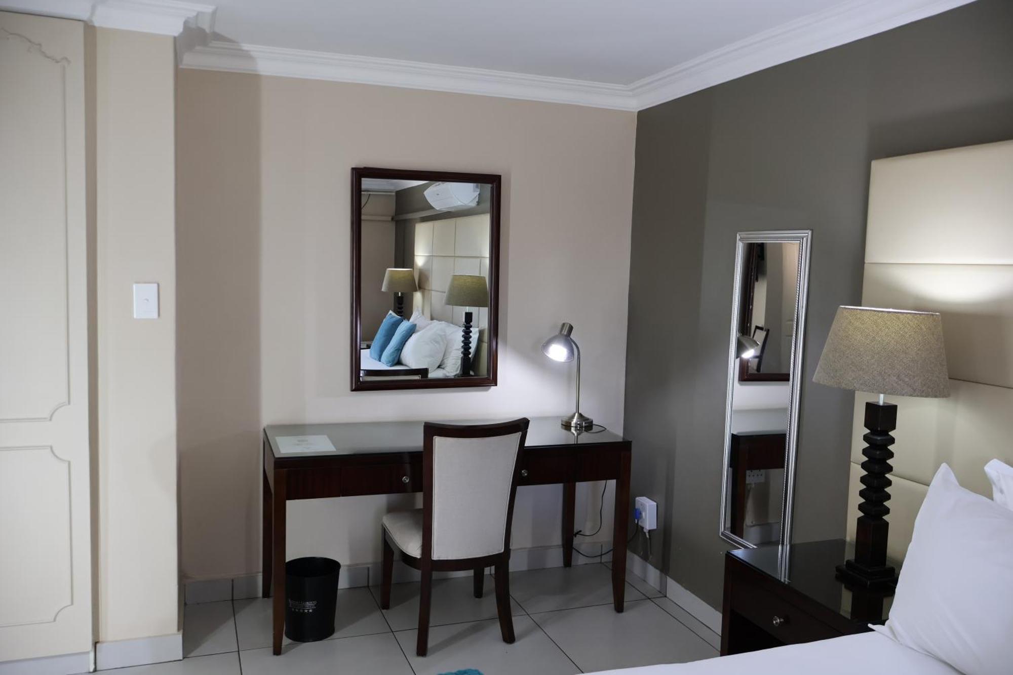Airport Gardens Boutique Hotel Boksburg Ngoại thất bức ảnh